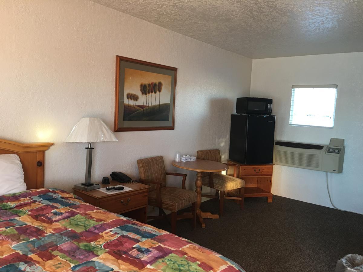 Circle S Lodge Gering Extérieur photo