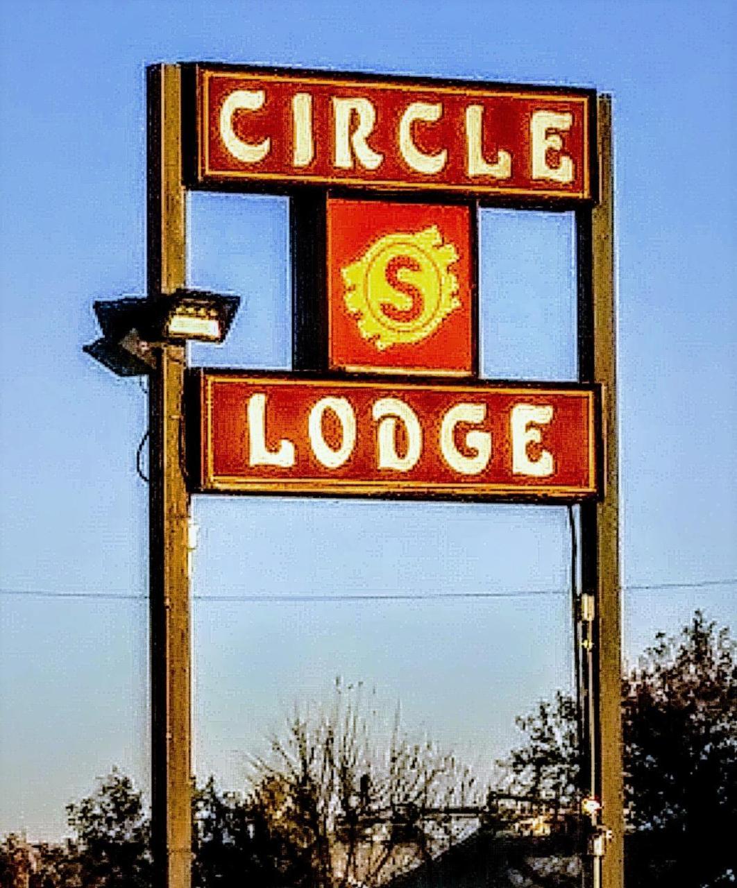 Circle S Lodge Gering Extérieur photo